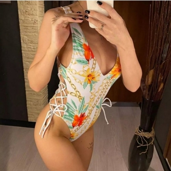 New Floral Print Side Lace Thong Back One-piece Bikini Swimsuit Size L - Picture 2 of 6